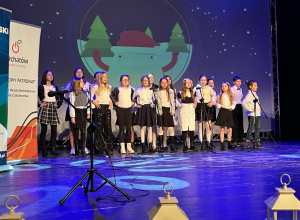 Chór szkolny uczestnikiem V edycji Integracyjno – Noworocznego Koncertu Kolęd i Pastorałek w Bełchatowie