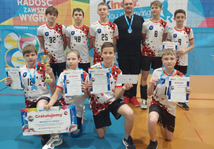 Zespoły SP 13 Wifama – finaliści zawodów wojewódzkich w XXX edycji zawodów Kinder Joy of moving o Puchar Marka Kisiela