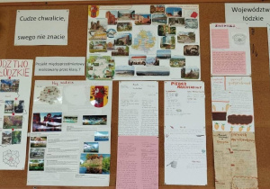Prace uczniów klas siódmych dotyczące projektu – „Cudze chwalicie, swego nie znacie” – plakaty o Łodzi oraz przepisy na dania regionalne.