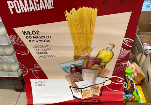 Plakat promujący akcje charytatywną w Markecie Biedronka – Tak. Pomagam!