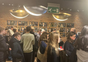 Gra aktorów w spektaklu Pułapka