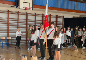 Poczet Sztandarowy Szkoły Podstawowej nr 137 w Łodzi.